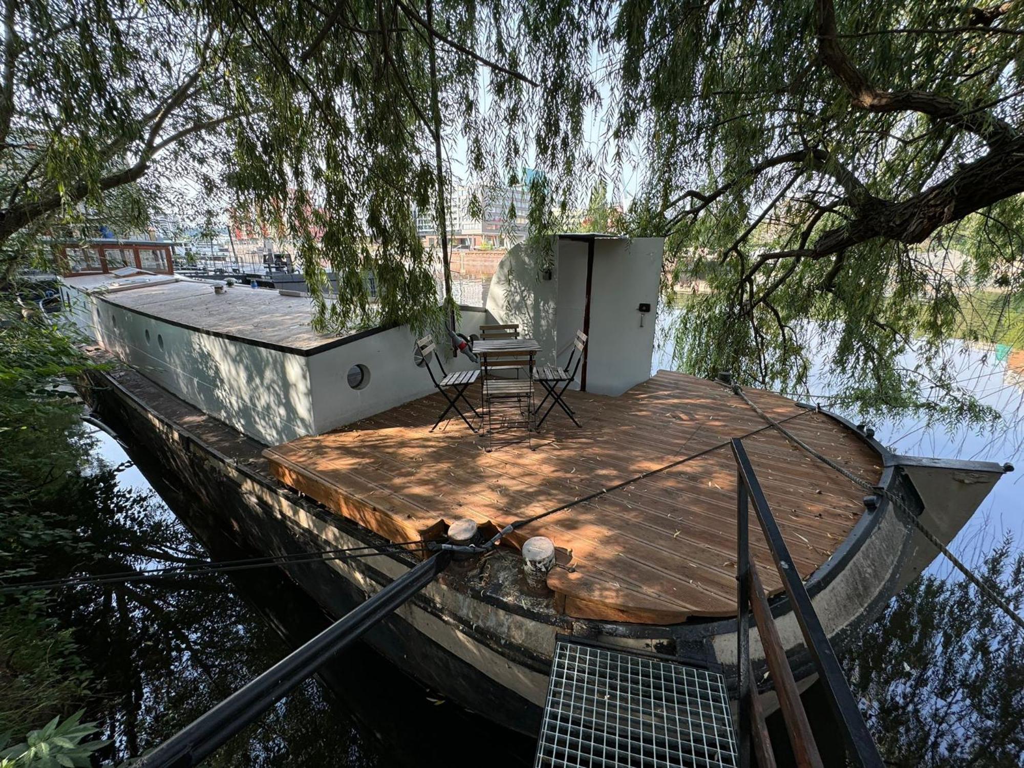 Prague On Boat, Privat Pier, Free Parking Hotel Exterior photo